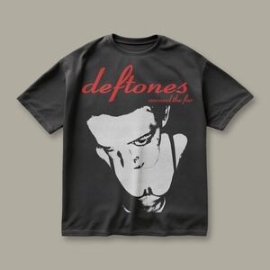 Deftones Retro Music Band Fan T-Shirt